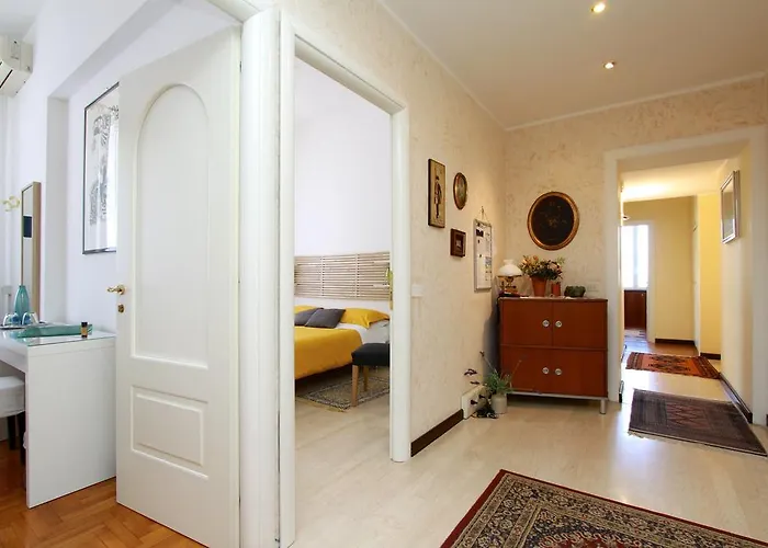 Le Stanze Del Papa Bed & Breakfast 2*