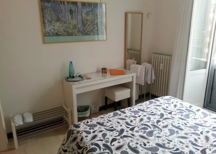 Le Stanze Del Papa Bed & Breakfast 2*